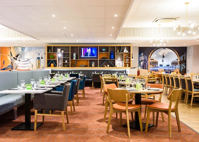 Best Hotels Near Portsmouth Harbour Railway Station
