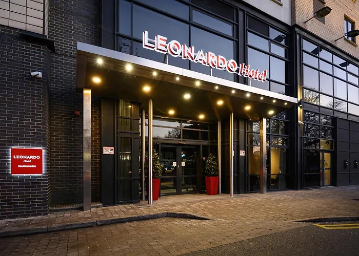Top Hotels Close to Red Funnel Southampton