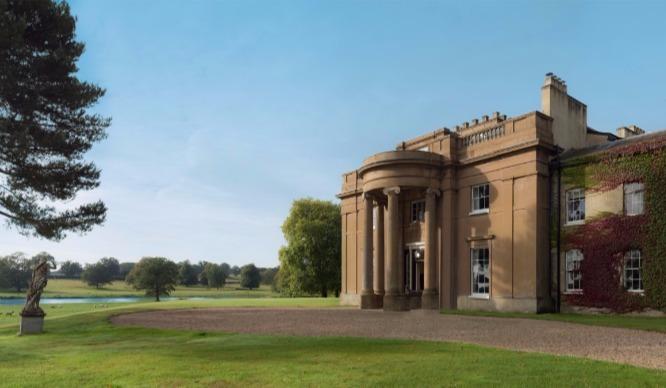 Big Party Houses Near London - 8 Luxurious Places To Go Wild In The Country