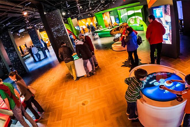 Rio Tinto Alcan Planetarium — Pierre-De Coubertin Avenue