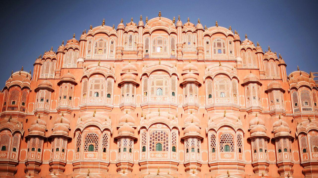 Hawa Mahal translated means 