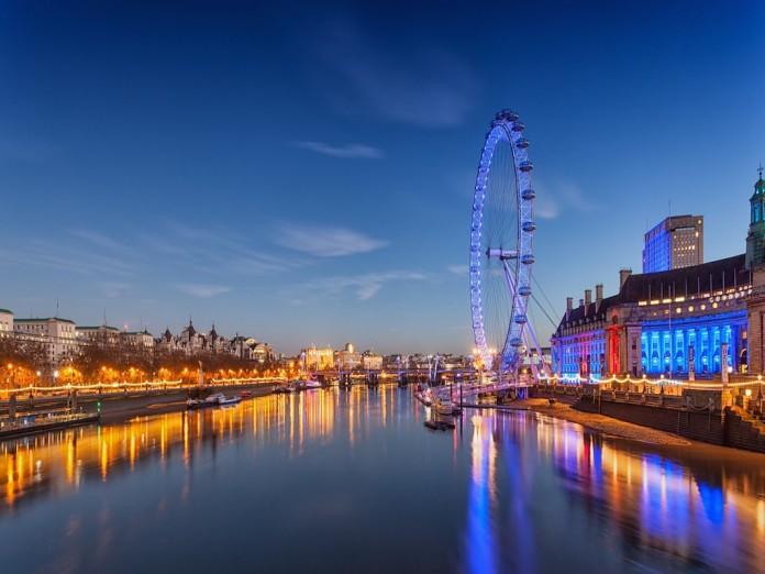 England: London Eye, London's Ferris wheel