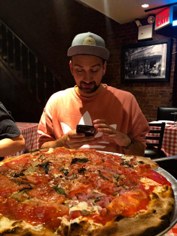 Pizza Essen in New York? Bei Grimaldis gibts die Beste.